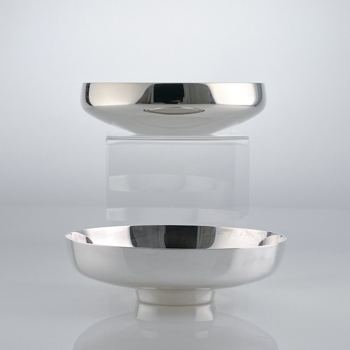 Henning Koppel – Two Sterling silver bowls, model 1131B and 1132B – Georg Jensen, Denmark circa 1965