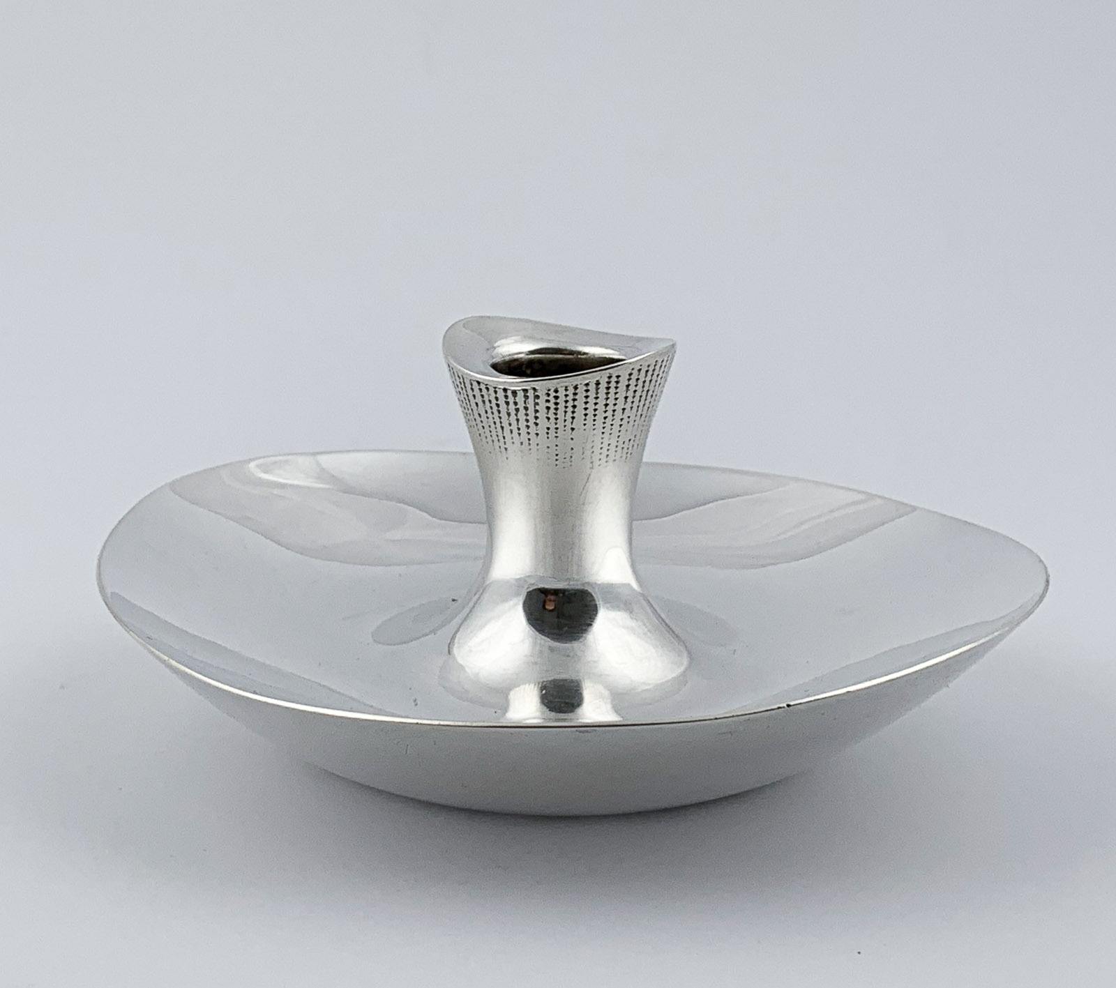 Tapio Wirkkala - Boatshaped silver candlestick - Hopeatehdas Finland 1959