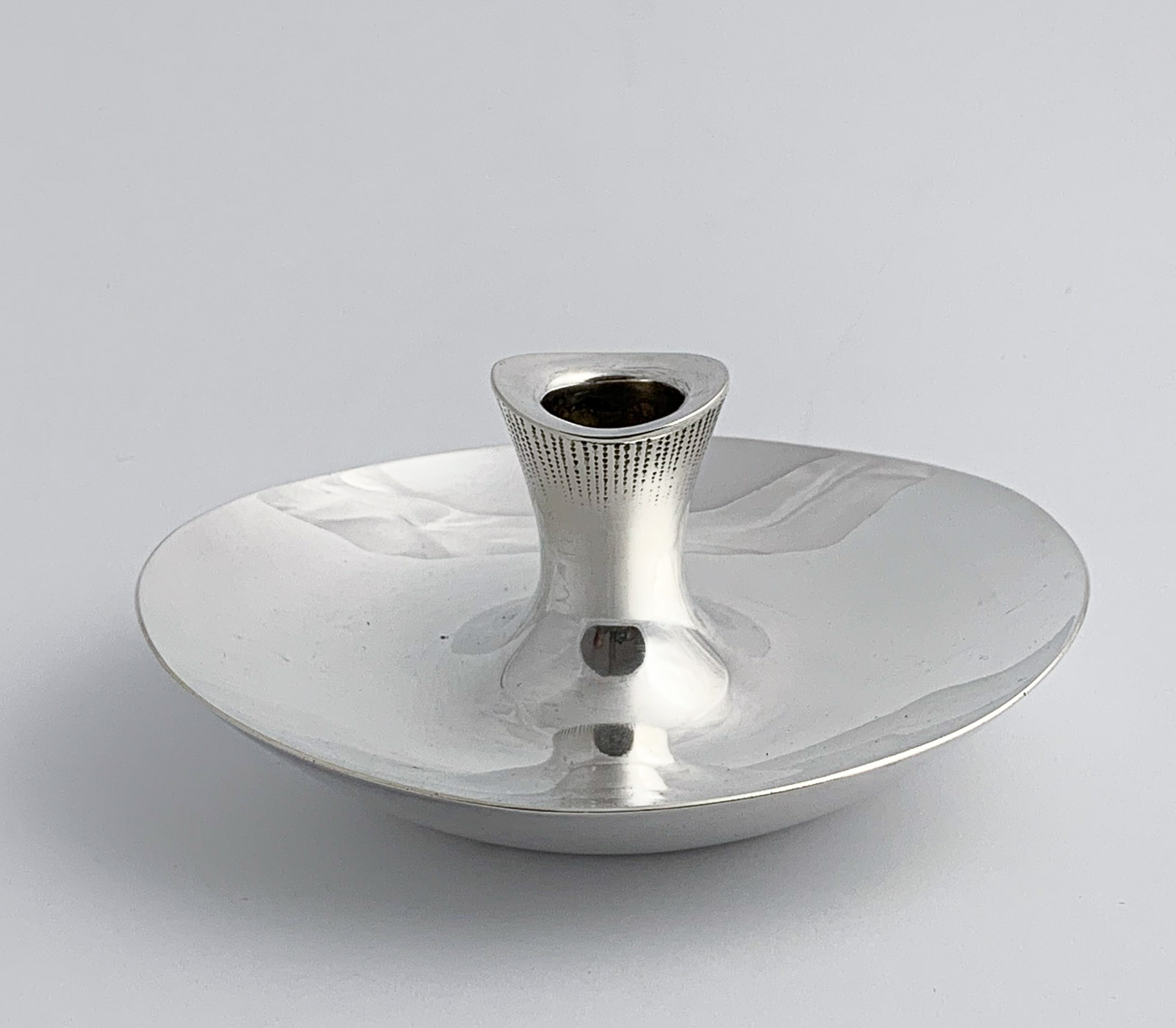 Tapio Wirkkala - Boatshaped silver candlestick - Hopeatehdas Finland 1959