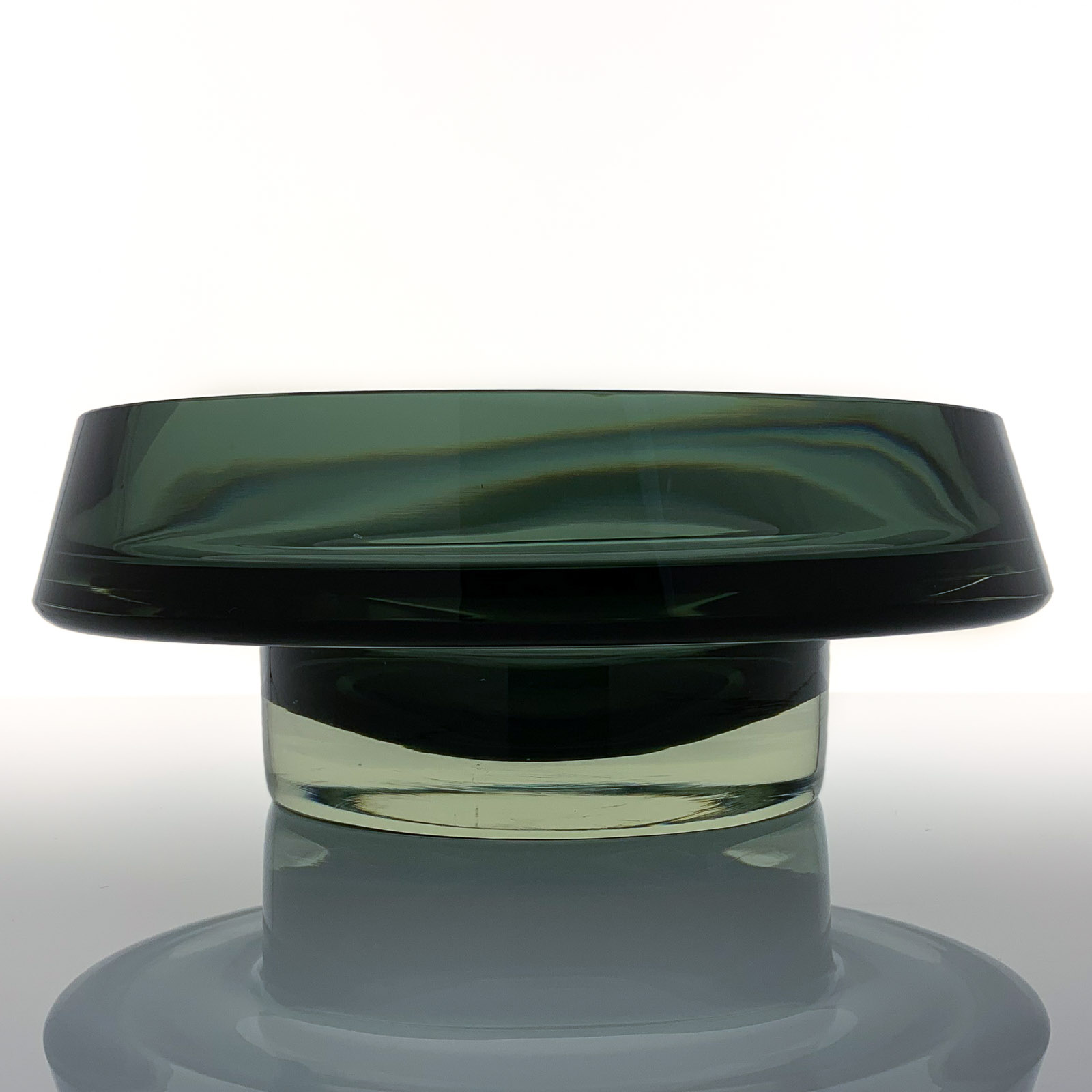 Kaj Franck - Large green and clear glass art-object, model KF 261 - Nuutajärvi-Notsjö Finland, 1961