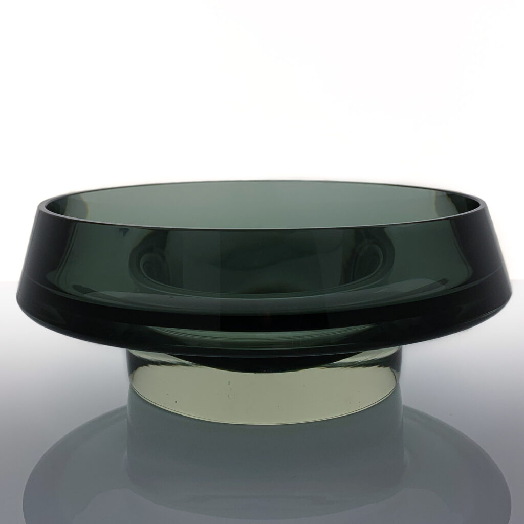 Kaj Franck - Large green and clear glass art-object, model KF 261 - Nuutajärvi-Notsjö Finland, 1961