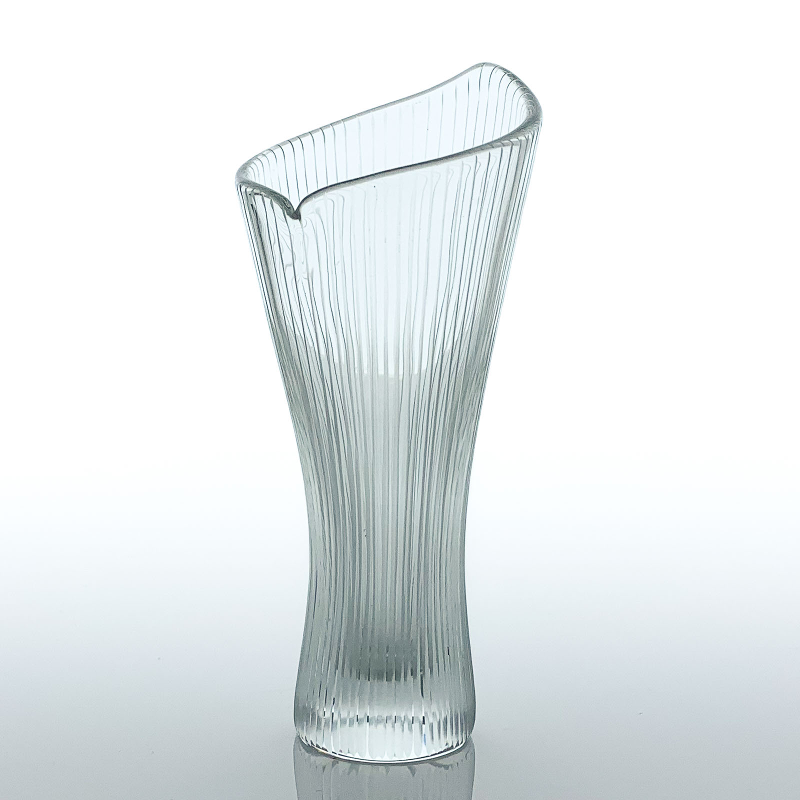 Tapio Wirkkala - Crystal, line cut art-object, model 3550 - Iittala Finland 1954