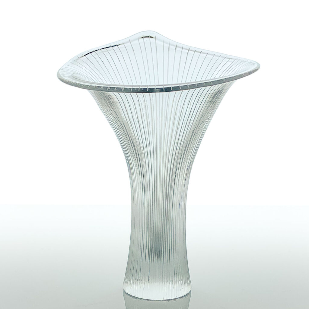 Tapio Wirkkala - Crystal art-object "Kantarelli", model 3280 - Iittala Finland circa 1955