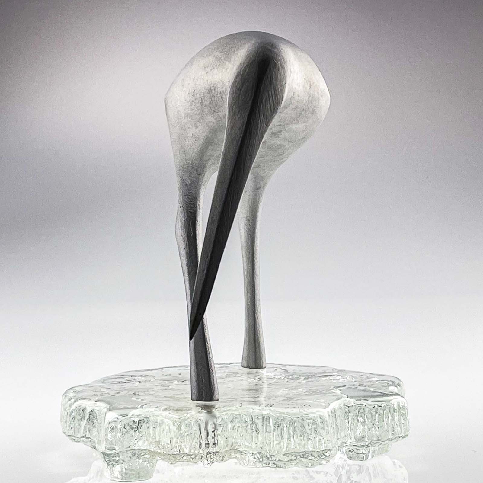 Tapio Wirkkala - sculpture of a bird "Suokurppa" on a glass stand, model TW 513 - Kultakeskus / Iittala, Finland ca. 1975