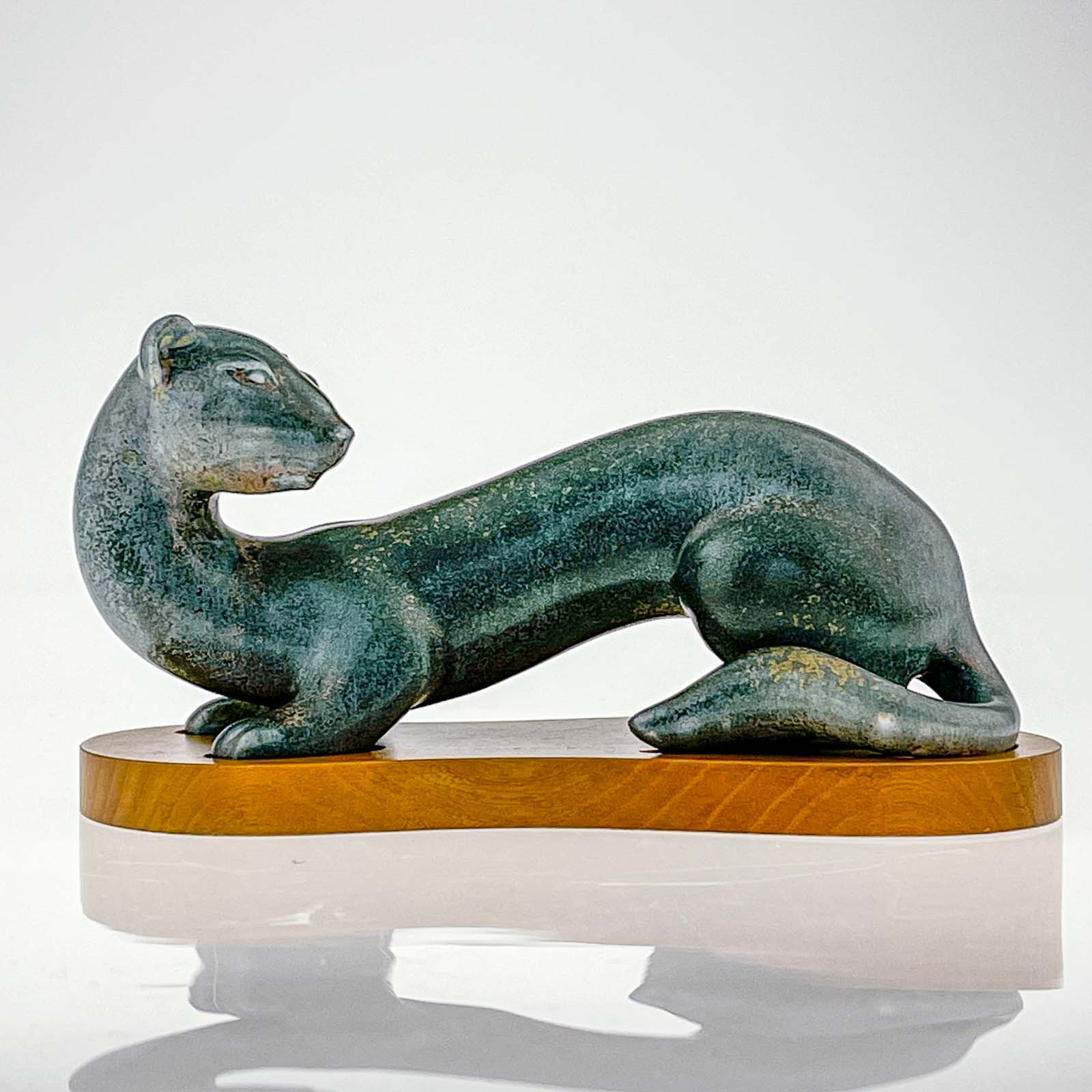 Gunnar Nylund - A glazed stoneware sculpture of an Ermine - Rörstrand Sweden, ca. 1955