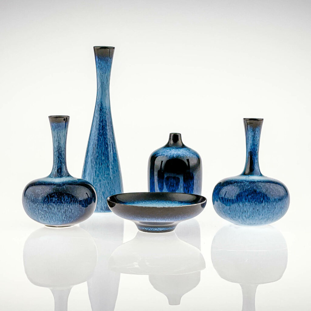 Gunnar Nylund - A set of five glazed miniature vases - Rörstrand Sweden, ca. 1960