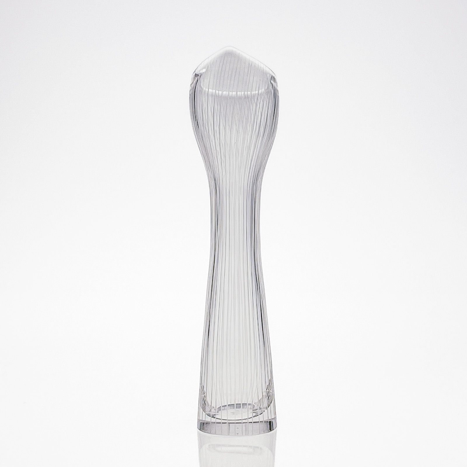 Tapio Wirkkala 3551 Van Kerkhoff Art-4 Tapio Wirkkala - A crystal Art-object Model 3551 - Iittala Finland 1957