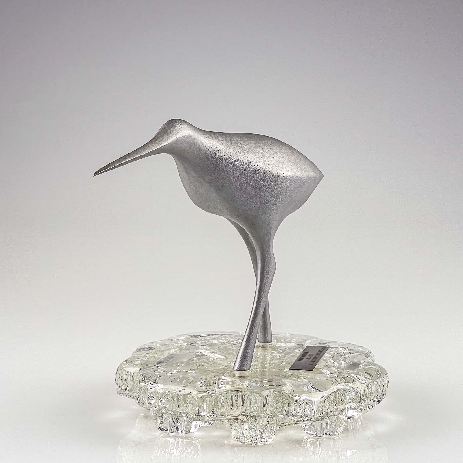 Tapio Wirkkala - "Suokurppa", a sculpture of a bird on a glass stand, model TW 513 - Handmade to order by Kultakeskus Oy, Finland 1984