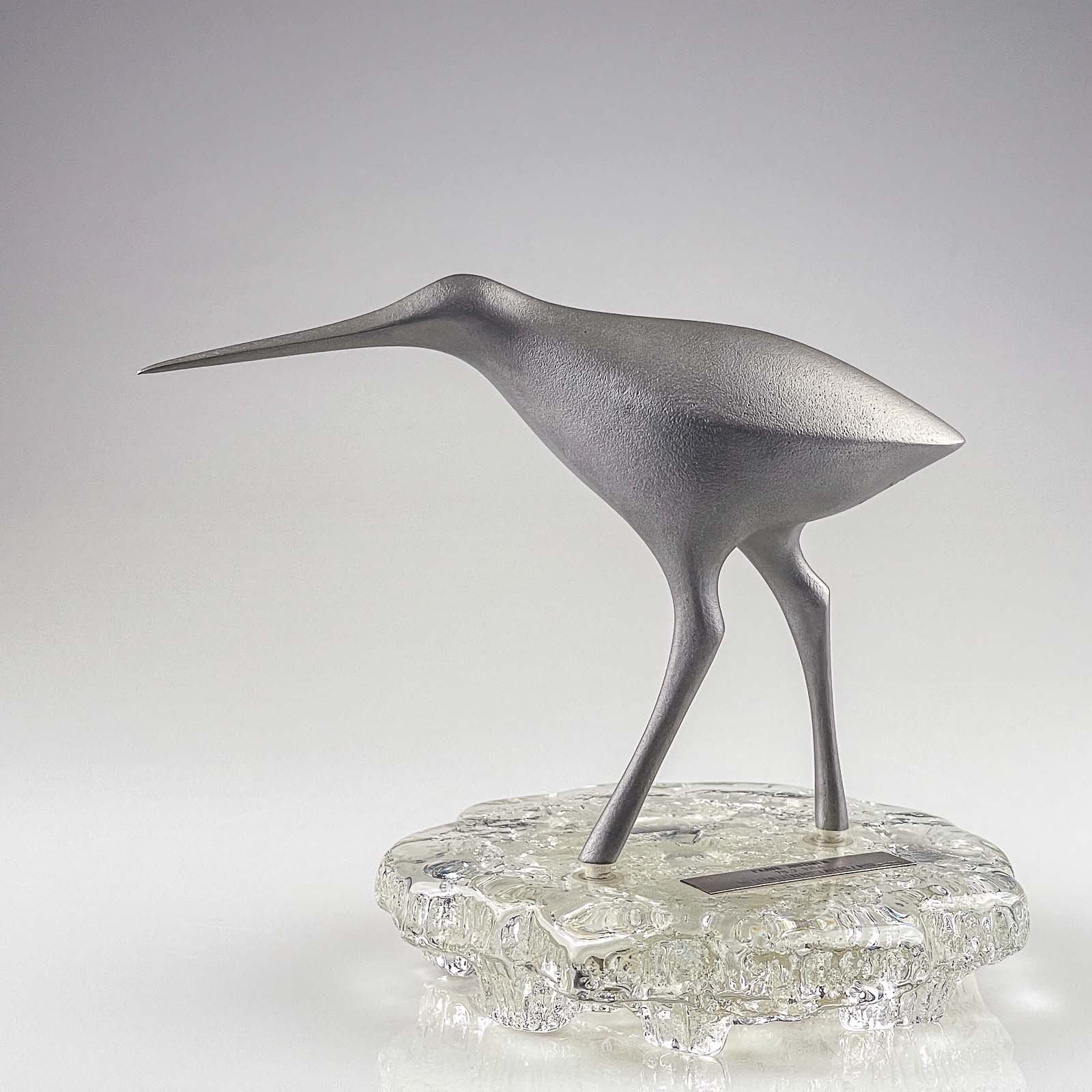 Tapio Wirkkala TW 513 Van Kerkhoff Art Consultancy-2-2 Tapio Wirkkala - "Suokurppa", a sculpture of a bird on a glass stand, model TW 513 - Handmade to order by Kultakeskus Oy, Finland 1984