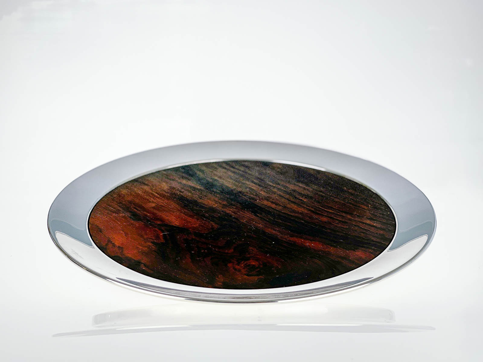 Tapio Wirkkala - A Sterling silver and Jacaranda-wood tray, model TW 142 - Kultakeskus Finland, 1971