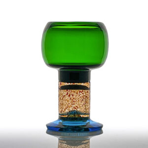 Kaj Franck - Green glass Art-Object "Pokaali" (Goblet), model KF539 - Nuutajärvi-Notsjö circa 1975