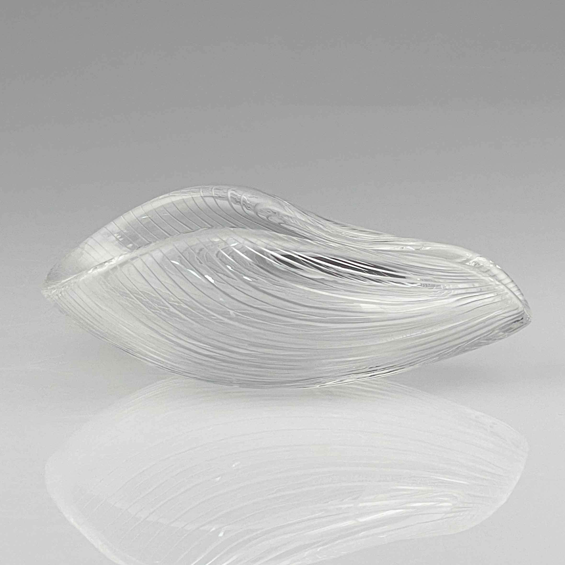 Tapio Wirkkala model 3342 - Van Kerkhoff Art (4 van 12) Tapio Wirkkala – Crystal Art-Object, model 3342 – Iittala, Finland circa 1955