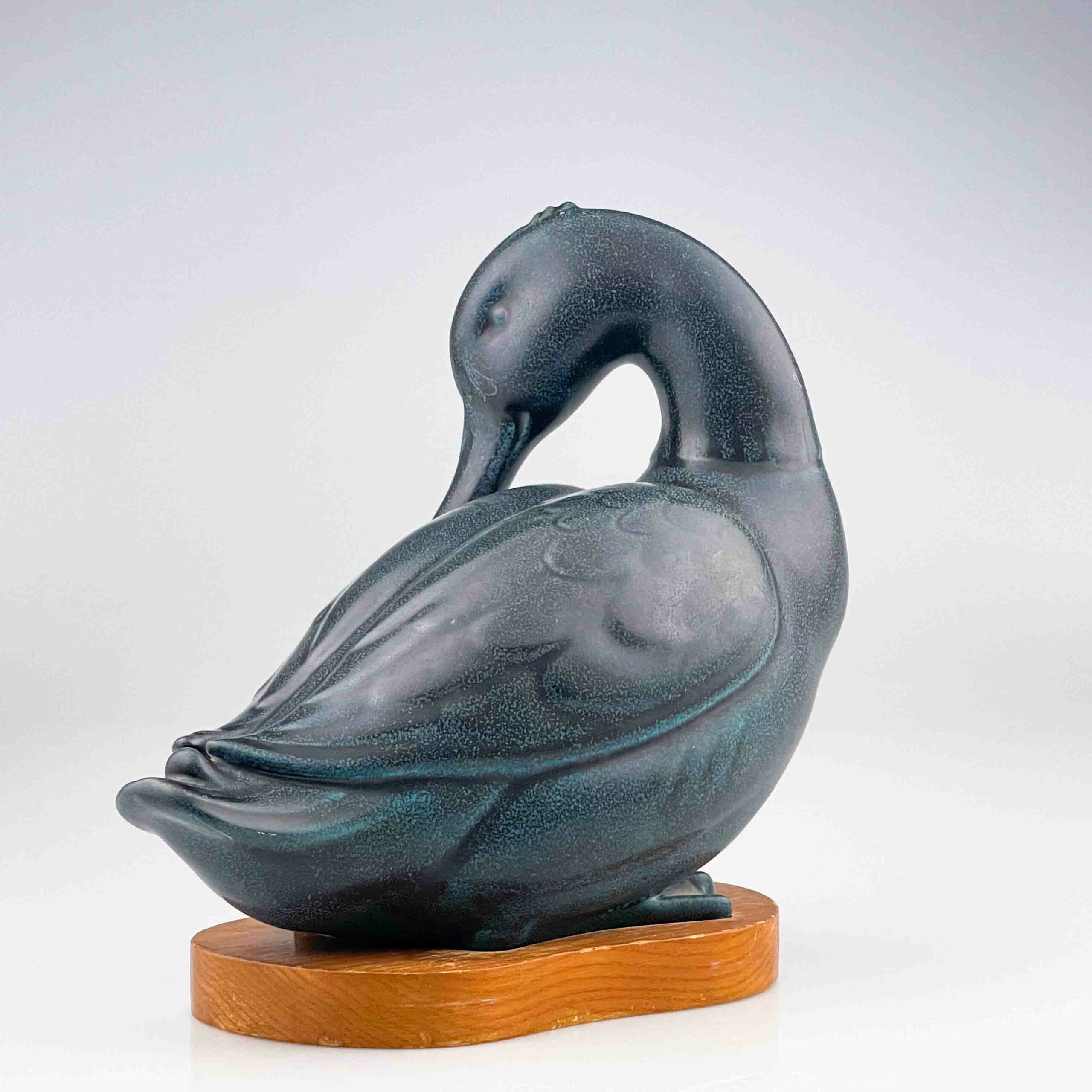 Gunnar Nylund - A glazed stoneware sculpture of a Duck - Rörstrand Sweden before 1951