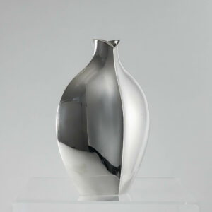 Tapio Wirkkala – A Sterling silver vase, model TW42, Handmade to Order – Kultakeskus, Finland 1957