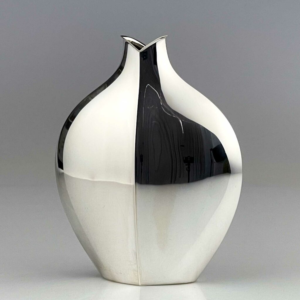 Tapio Wirkkala - A Sterling silver vase, model TW42, Handmade to Order - Kultakeskus, Finland 1957