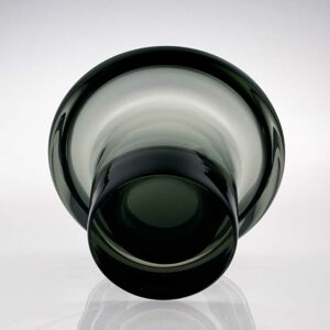 Kaj Franck - Scandinavian Modern green glass Art-object, Model KF260 - Nuutajärvi-Notsjö, Finland circa 1965