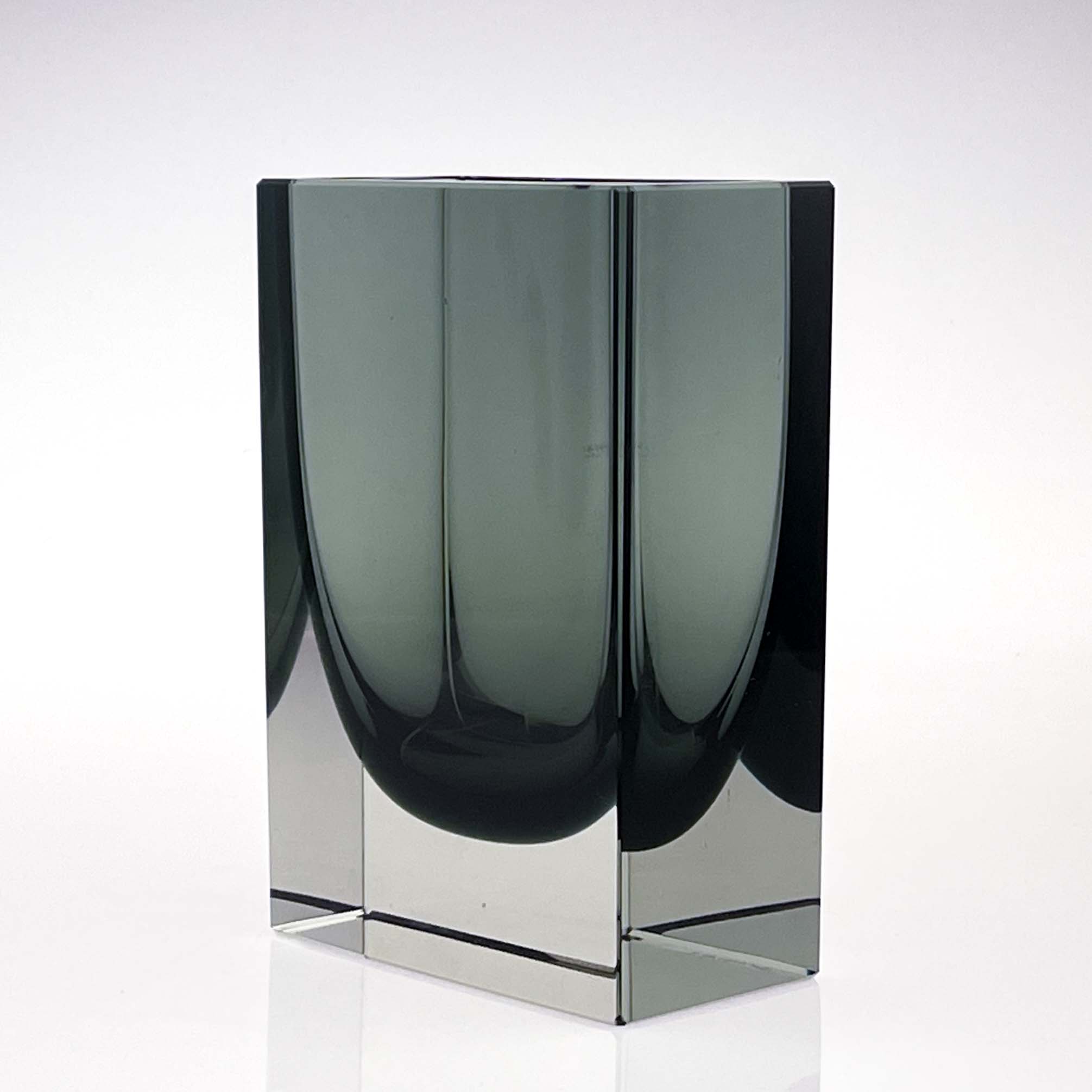 Kaj Franck - Scandinavian Modern green glass Art-object, model KF262 - Nuutajärvi-Notsjö, Finland 1963