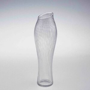Tapio Wirkkala - Scandinavian Modern, line cut crystal Art-object "Foal's Foot", model 3215 - Iittala Finland circa 1955