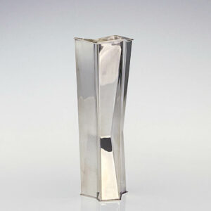 Tapio Wirkkala - Scandinavian Modern silver vase, model TW226, Handmade to Order - Kultakeskus, Finland 1985