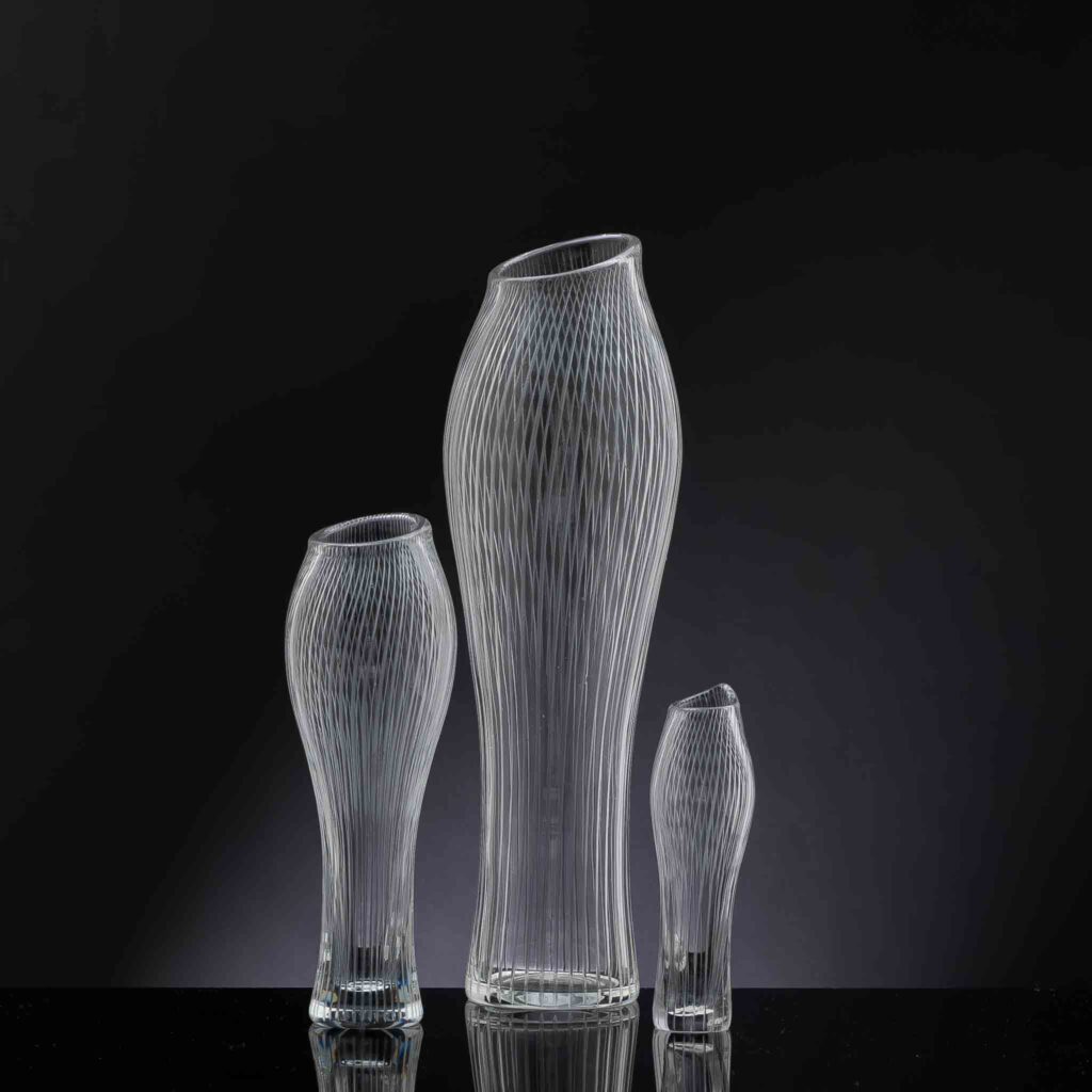 Tapio Wirkkala - A complete set of line cut crystal Art-object "Varsanjalka" or "Foal's Foot", model 3215 - Iittala Finland circa 1955