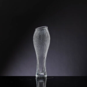 Tapio Wirkkala - A complete set of line cut crystal Art-object "Varsanjalka" or "Foal's Foot", model 3215 - Iittala Finland circa 1955