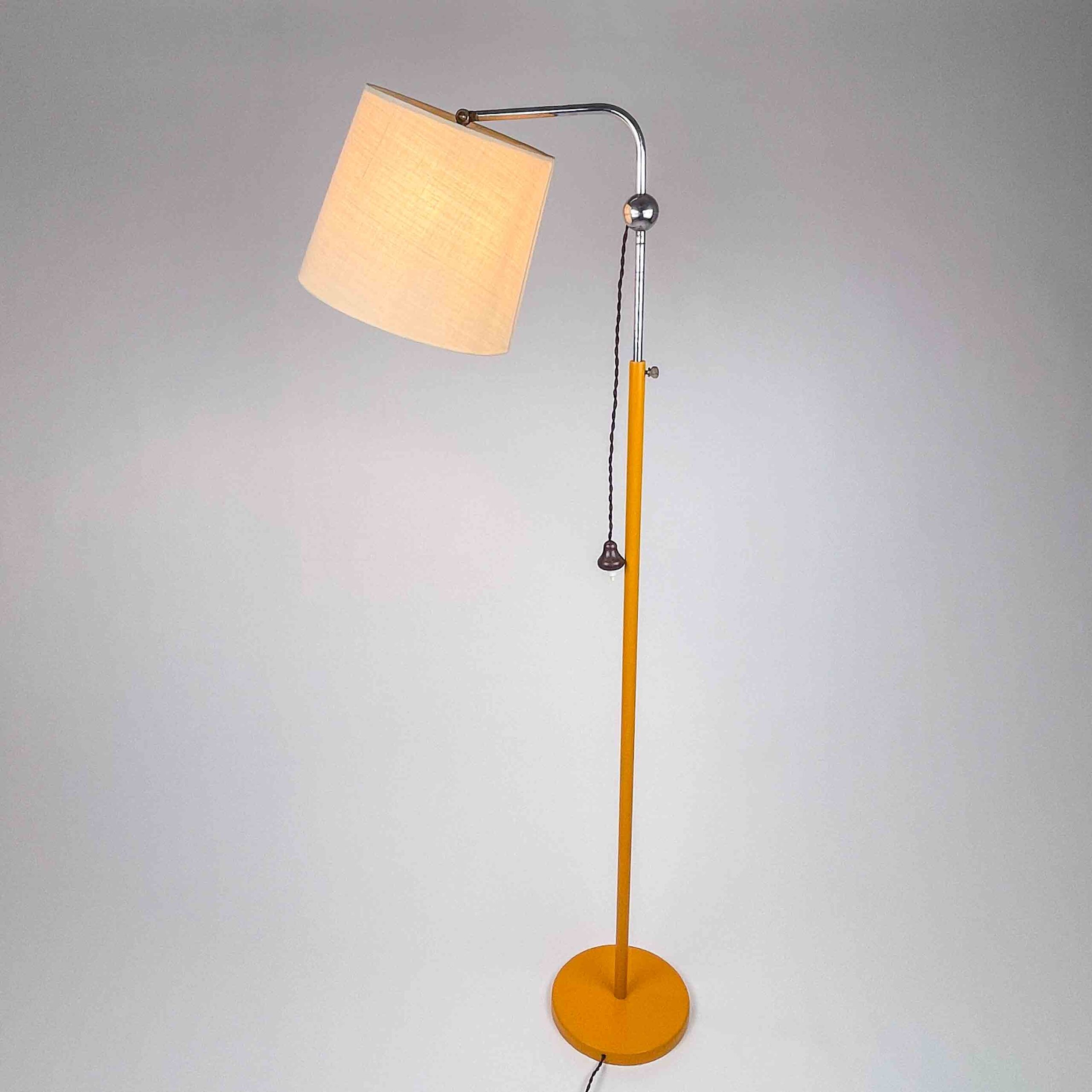 Paavo Tynell - Made to order "Emmaus" floorlight - Taito, Helsinki 1936