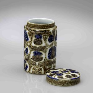 Nils Thorsson - A cylindrical lidded "Baca" jar - Royal Copenhagen, Denmark ca. 1970