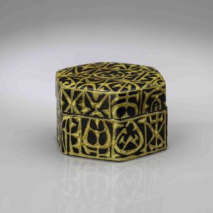 Nils Thorsson - A hexagonal lidded "Baca" jar - Aluminia, Denmark ca. 1965